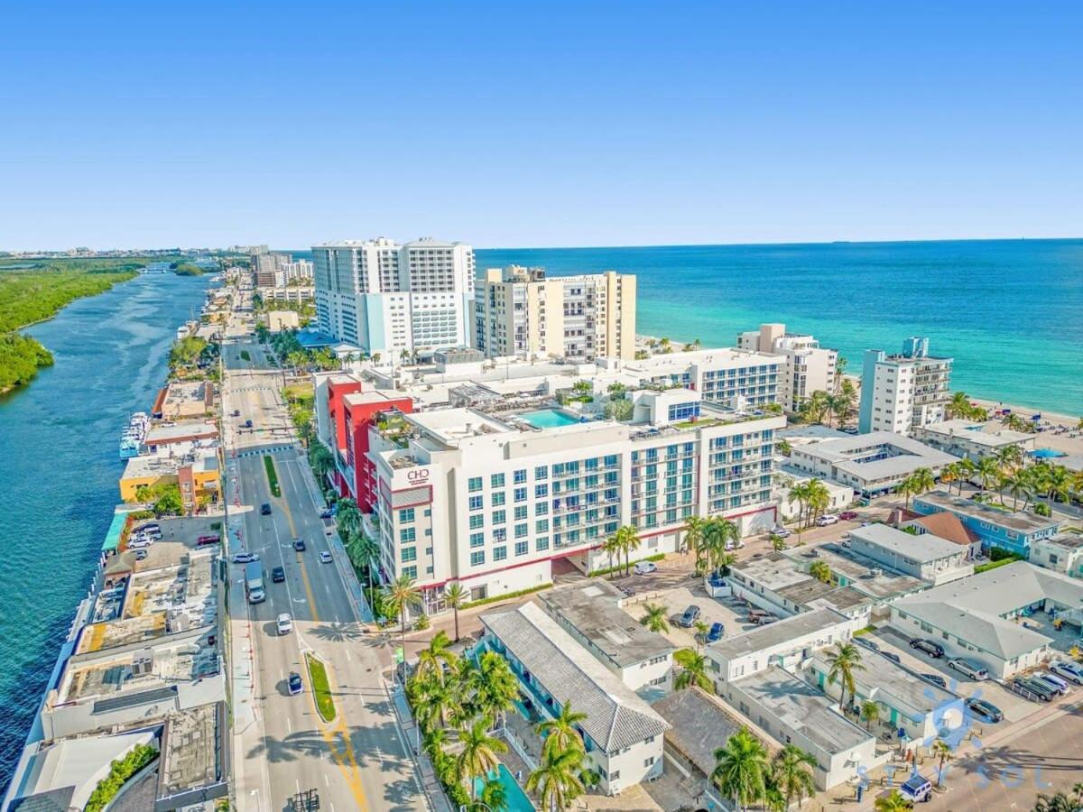Rooftop Pool & Hot Tub - Gym - Hollywood Beach Extérieur photo